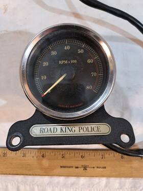 67042-04 Genuine Harley-davidson #67042-04 Road King Police Tachometer 2004-13