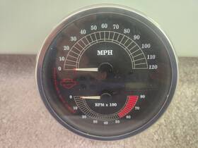 74676-07 Harley-davidson 119685 Speedometer Tach Combo #74676-07