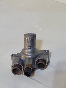 Harley-davidson 26740-01k 2006 Harley-davidson V-rod Vrsca Thermostat Assy With Cooling Sensor