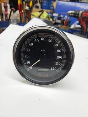 57033-99 Harley-davidson 2000 Road King Flhrci Speedometer - Oem -used