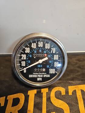 67006-81a Harley-davidson Oem Certified Police Special Speedometer Speedo Flh 0.8 Miles
