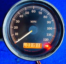 67037-08 Harley-davidson Genuine Sportster Touring Dyna 4 Inch Speedometer Speedo 2008-13 32k Miles