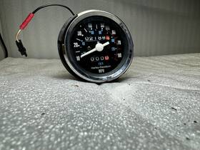 67037-83 Harley-davidson Nos Fxrs Low Glide Speedometer P/n