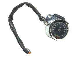 Harley-davidson 6729004a 2004 Harley-davidson Sportster Xl883 Speedometer Gauge Has Damage Oem