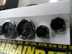 67457-04 Harley-davidson 42908 Oem 04-13 Touring Speedo Tachometer Fuel Air Volt Oil Gauges With Benzels