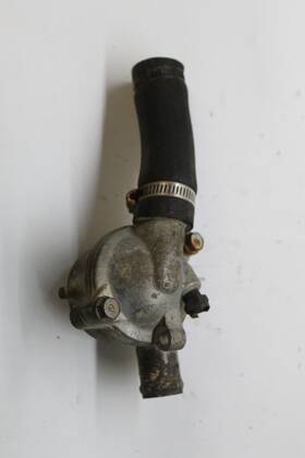 19311-mb1-000 Honda 1983 V45 Magna Vf750c Vf 750 C Thermostat Housing