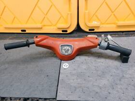 Honda 53100-040-000z C100 Ca100 Ca102 Ca105 Cm91 Handlebar #53100-040-000z #37200-001-820