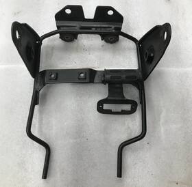 61311-361-670sg Honda Mt125 Speedo Bracket Fits 1976 Used Oem P/n Vintage Part