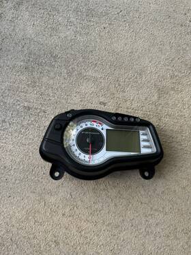 34120-11j01-000 Suzuki Dl 650 V-strom Gauge Speedometer 34120-11j01