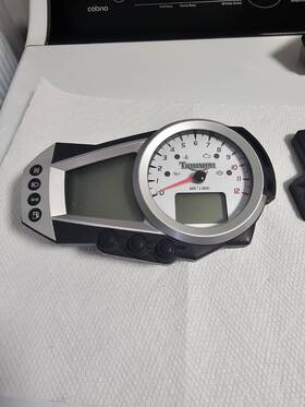 Triumph 2503250 2006 Speed Triple 1050 Speedometer