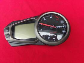 T2501114 Triumph 765 Street Triple Speedometer Tachometer Gauge 2017 Oem Nice
