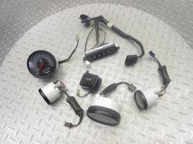 T2501129 Triumph 2002 99-04 Sprint St 955i Speedometer Meter Gauge Instrument Cluster Lot