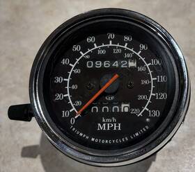 Triumph T2502005 Thunderbird 900 Mph Speedometer Cable Nice- Adventurer Legend -18 Inch Rim