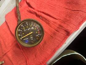 1t98351060 Yamaha 77-79 Dt-100 Oem Speedometer
