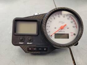 Yamaha 5mt-83570-30-00 2001 Yzf-r6 R6 Speedometer Cluster Techometer