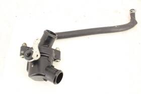 5vy-12410-11-00 Yamaha 2006 Yzf R1 Thermostat Housing Case Only