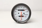 Triumph Daytona Speedometer 2500601. Fixed Price $9.89.
